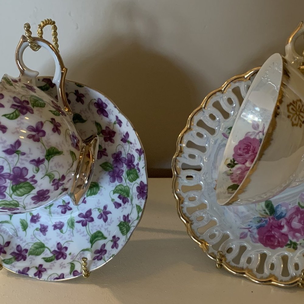 Norcrest Japan Teacups & Saucers